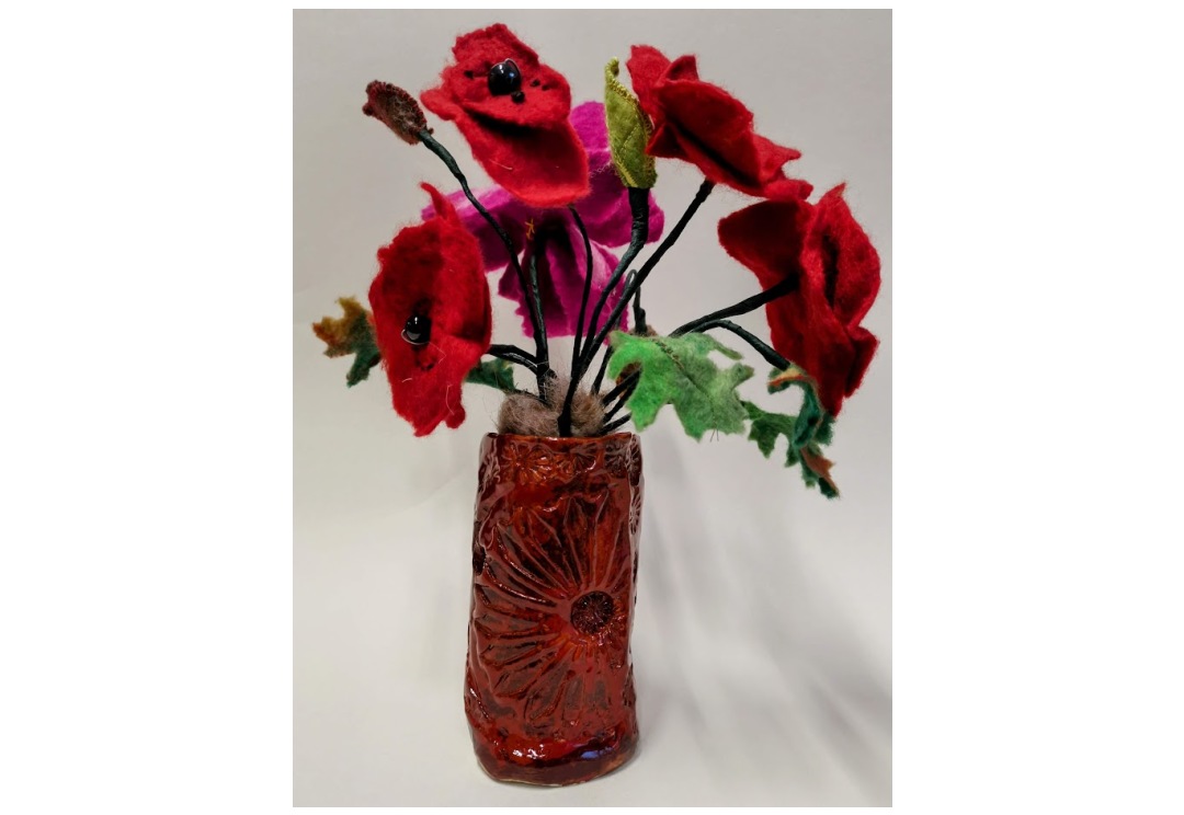 Russet red vase 2