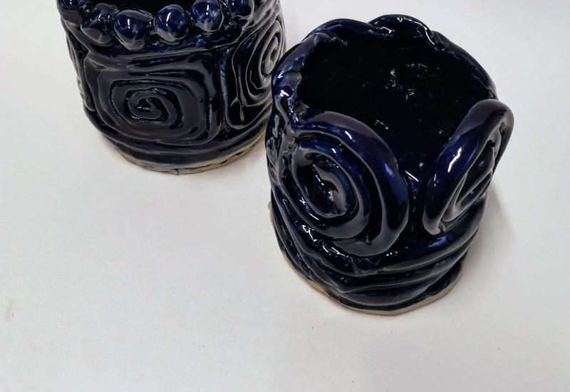 Navy swirl pot 3